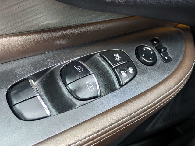 Used 2015 Nissan Murano SL w/ SL Technology Package AWD/4WD image 27