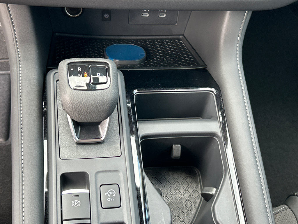 New 2026 Nissan Pathfinder SL FWD image 24