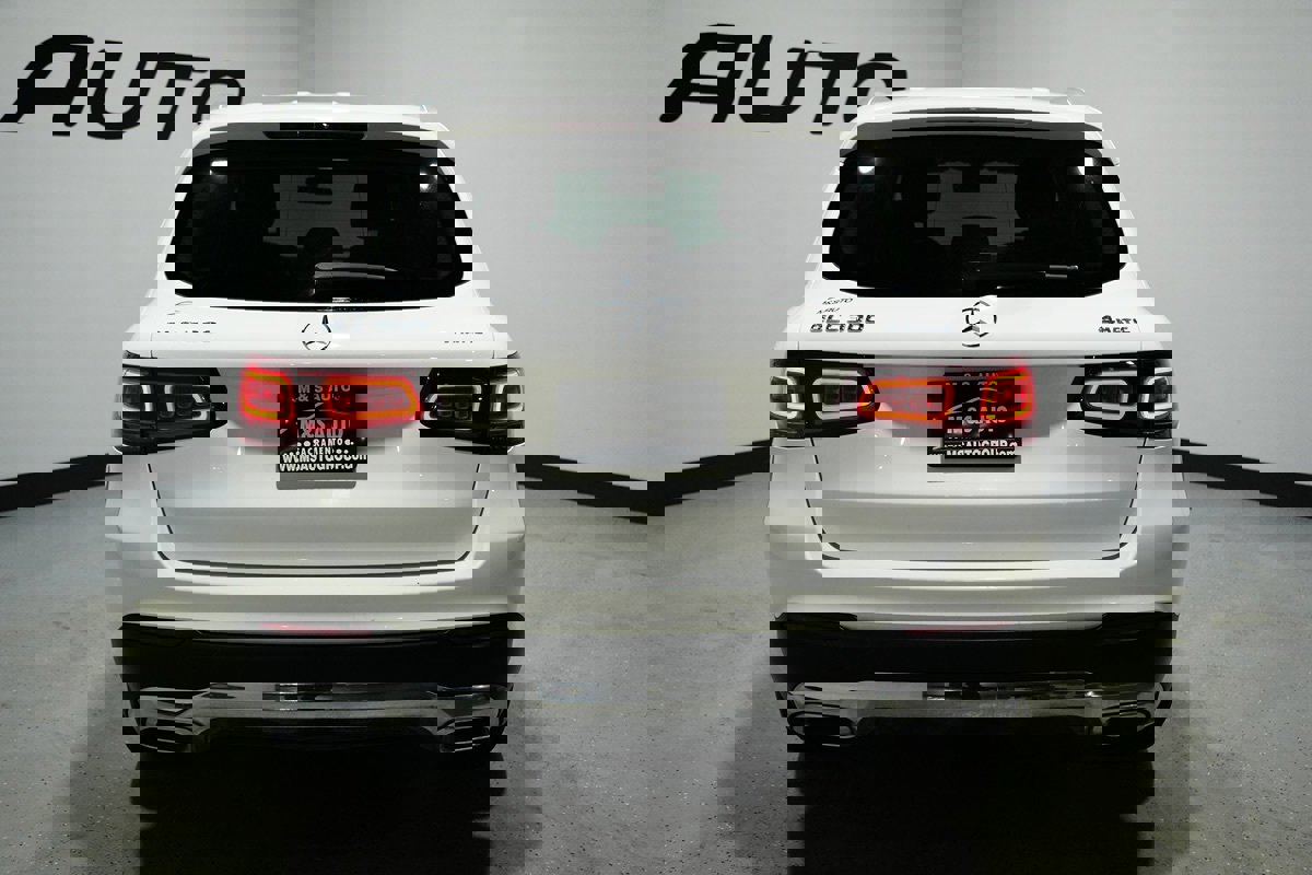 Used 2020 Mercedes-Benz GLC 300 4MATIC image 14