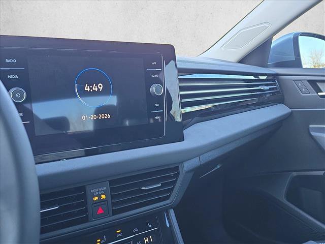 New 2026 Volkswagen Jetta SE FWD image 12