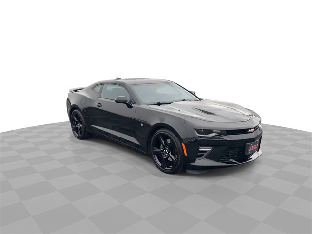 Certified 2018 Chevrolet Camaro SS image 2