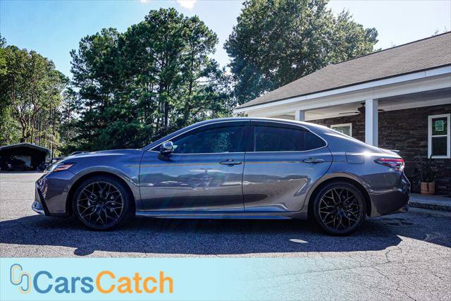 Used 2022 Toyota Camry XSE FWD image 8