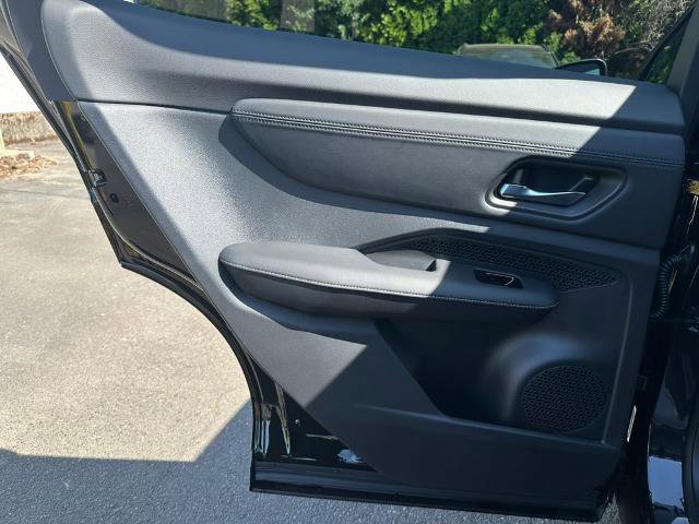 Certified 2025 Nissan Ariya AWD image 25