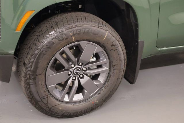 New 2025 Nissan Frontier SV w/ SV Convenience Package image 5