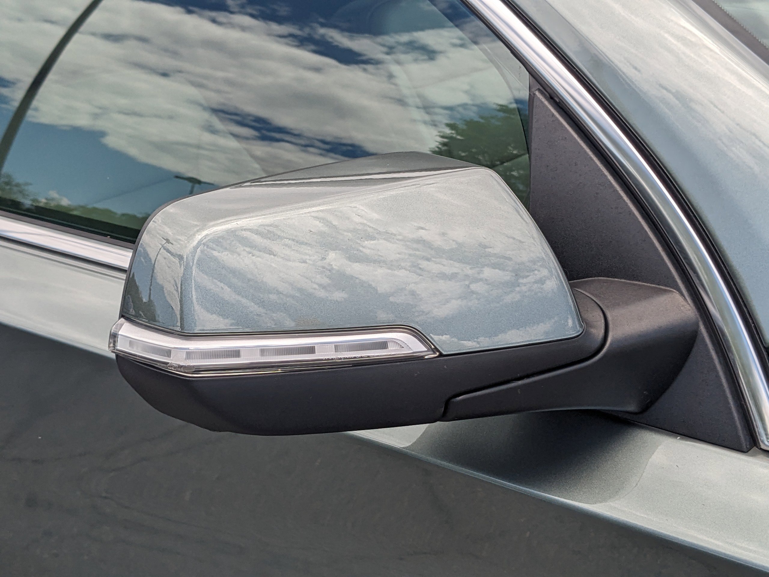 Used 2023 Chevrolet Traverse LT w/ LT Premium Package image 12