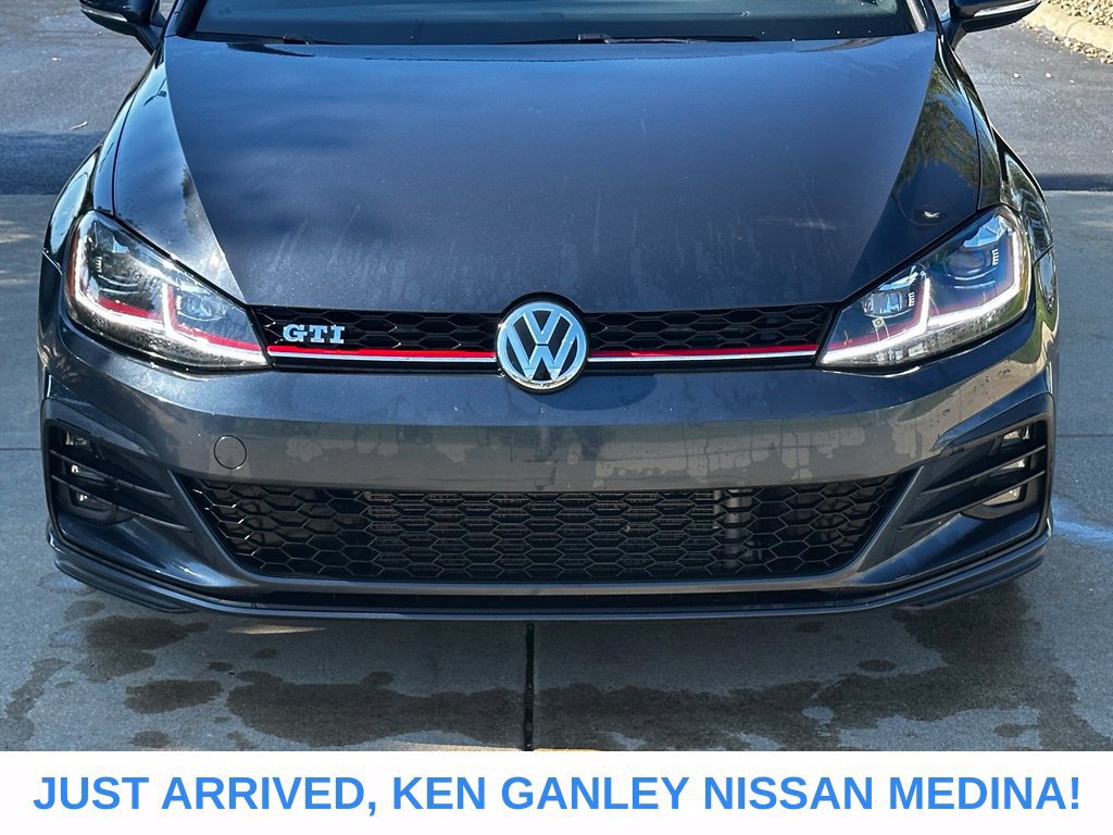 Used 2018 Volkswagen GTI SE FWD image 8