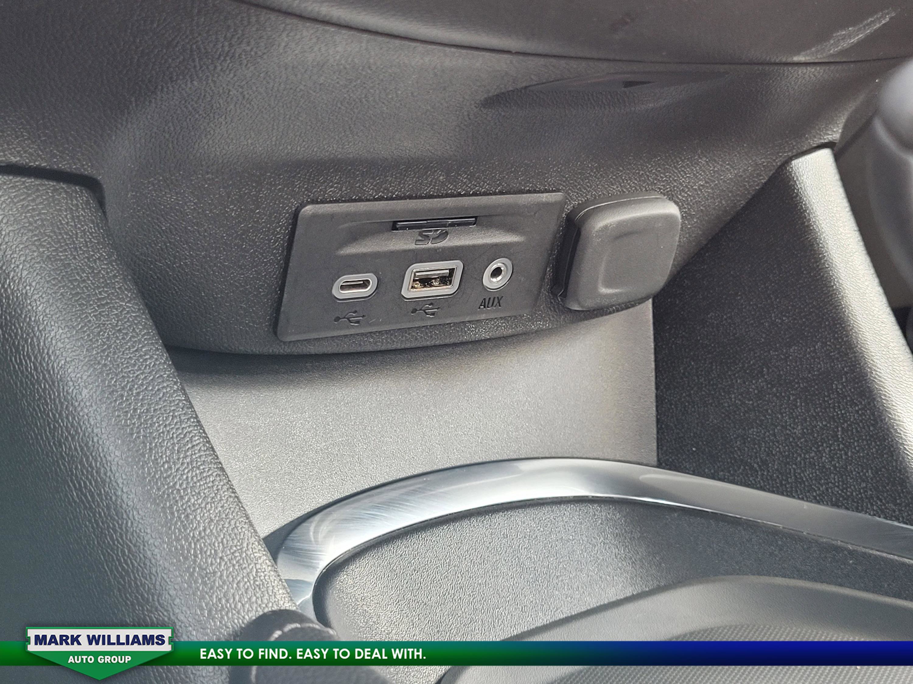 Used 2024 Chevrolet Malibu LT image 25