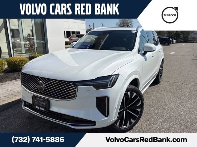 Used 2025 Volvo XC90 B5 Plus image 1