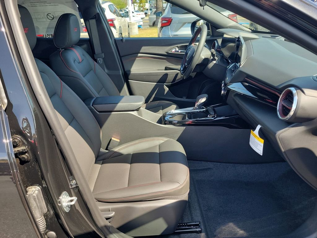 New 2026 Chevrolet Trax RS w/ Driver Confidence Package FWD image 15