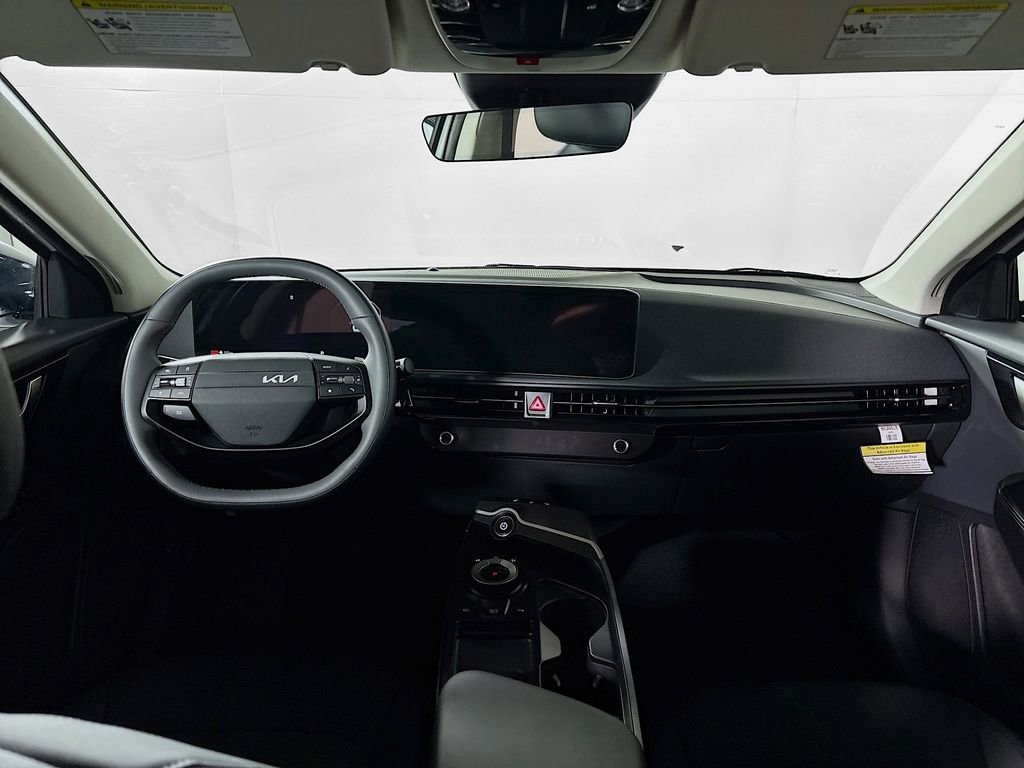 New 2025 Kia EV6 Light w/ Light LR Technology Package image 12