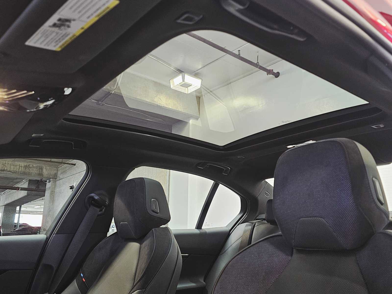 New 2026 BMW 550e xDrive w/ Premium Package image 24