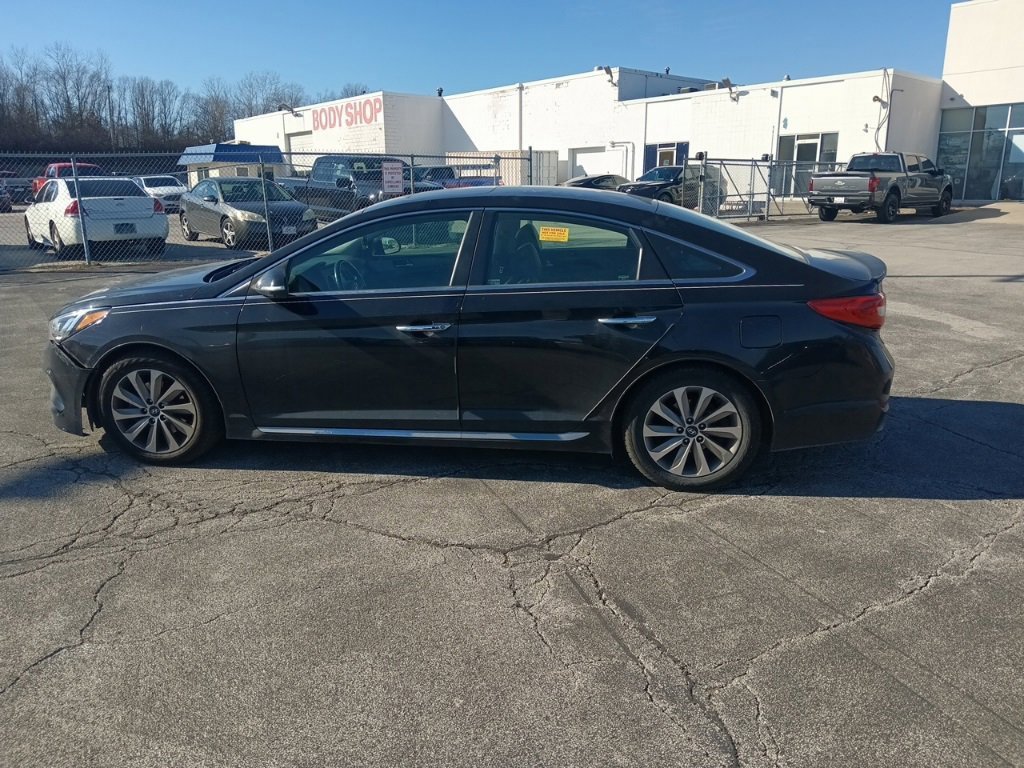 Used 2016 Hyundai Sonata Sport w/ Option Group 1V image 6