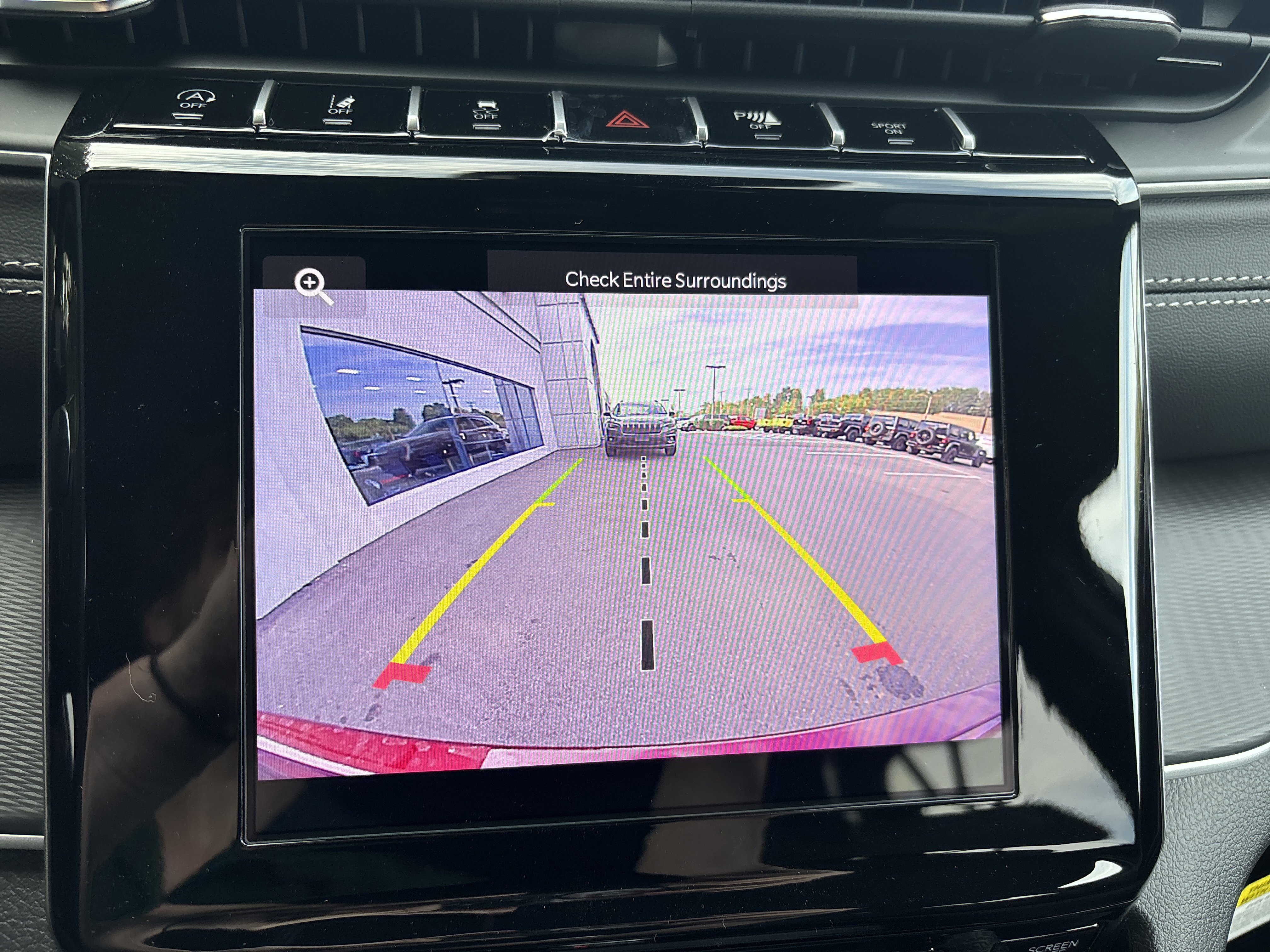 New 2025 Jeep Grand Cherokee Laredo X w/ Luxury Tech Group I image 26