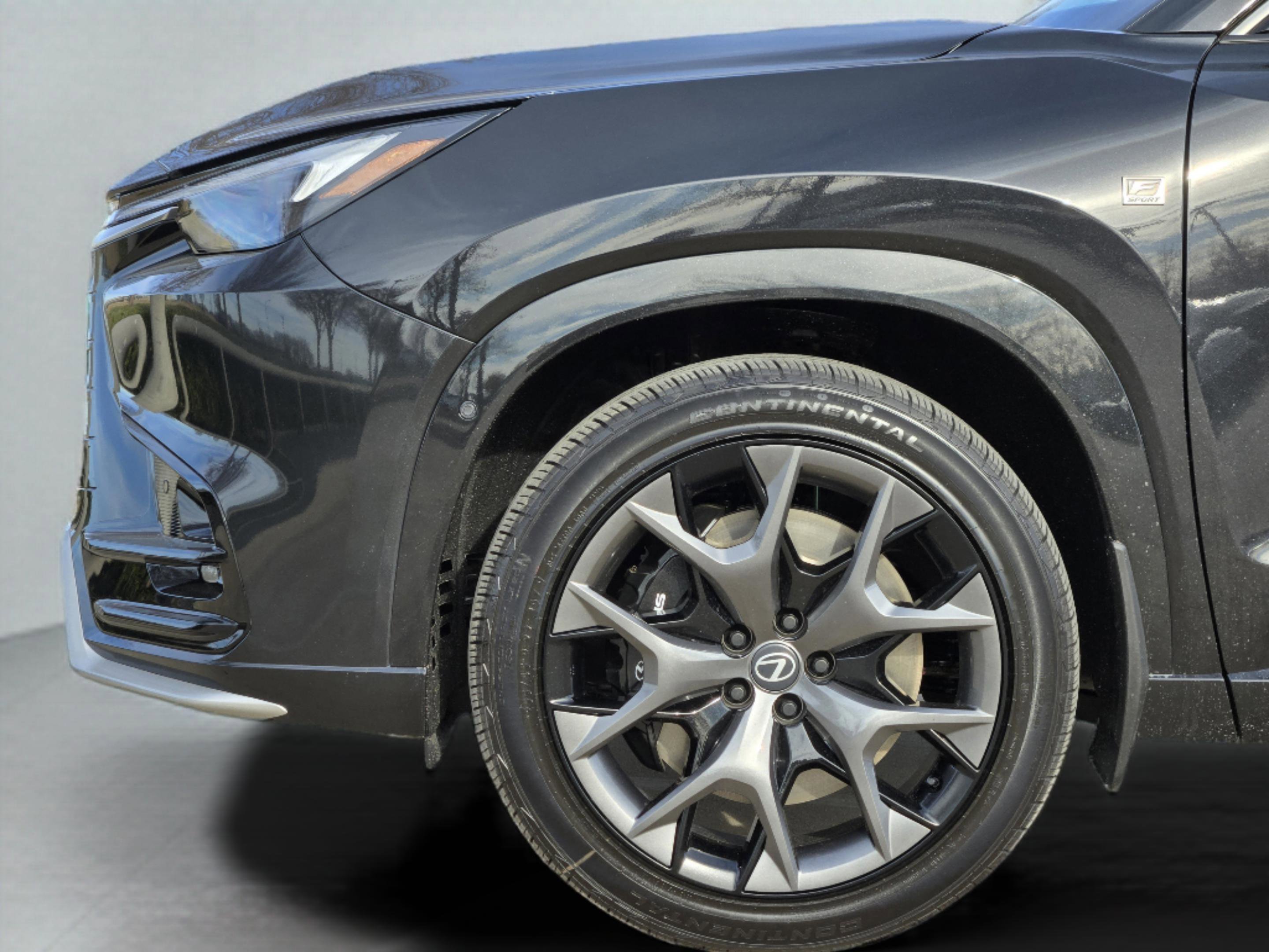 New 2026 Lexus TX 500h AWD image 6