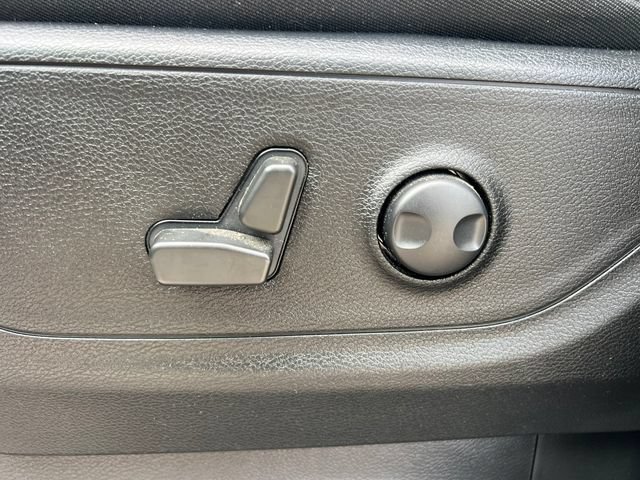 Used 2022 RAM 1500 Big Horn AWD/4WD image 13