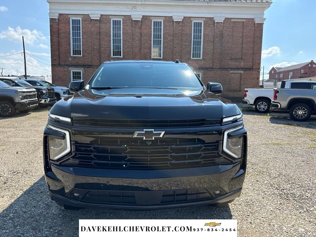 Used 2025 Chevrolet Suburban RST w/ Comfort Package AWD/4WD image 8