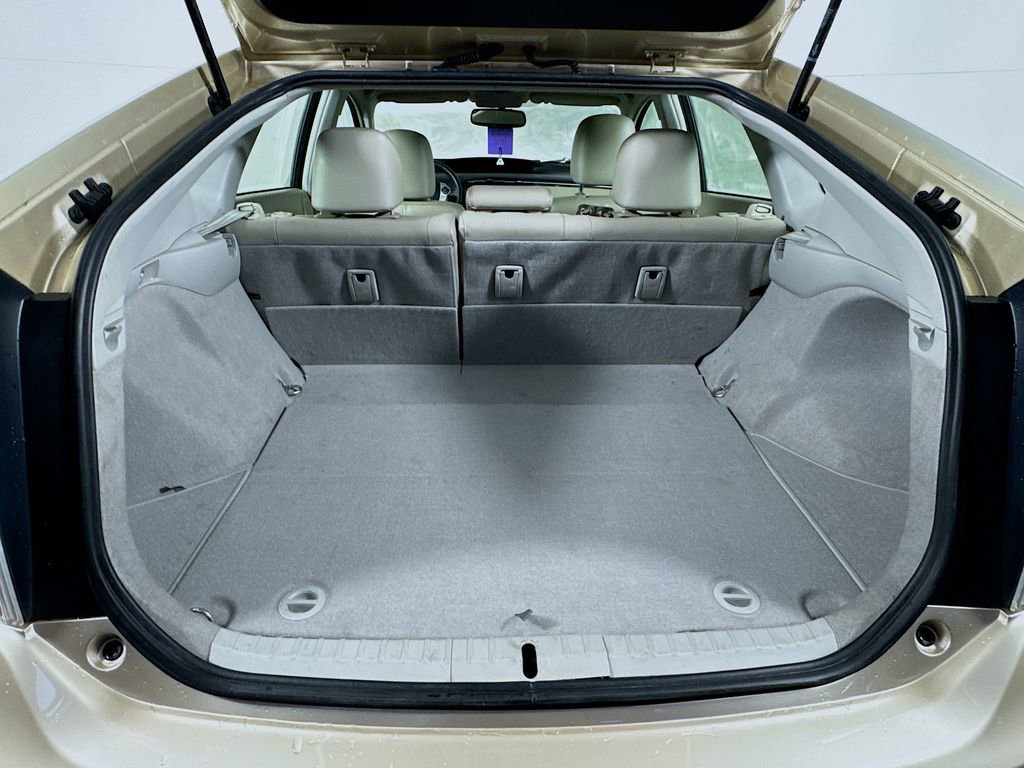Used 2011 Toyota Prius Five w/ Advanced Technology Pkg image 30