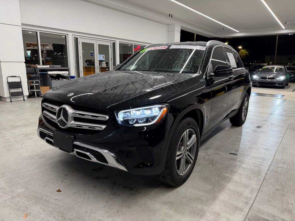 Used 2022 Mercedes-Benz GLC 300 4MATIC image 2