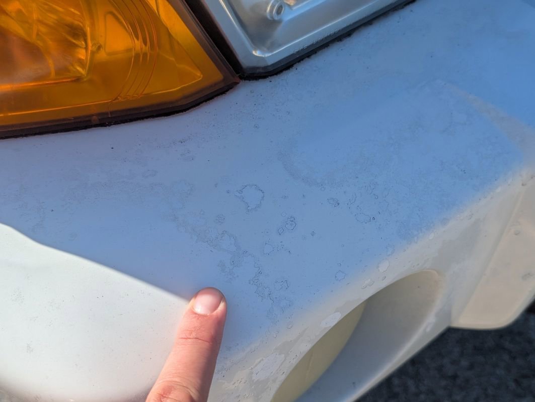 Used 2010 Jeep Commander Sport w/ Sun/Sound Group image 15