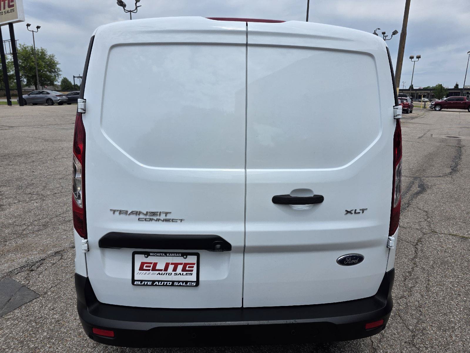 Used 2020 Ford Transit Connect XLT FWD image 6