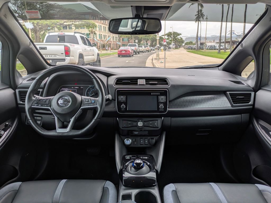Used 2019 Nissan Leaf SL w/ SL Technology Package image 18