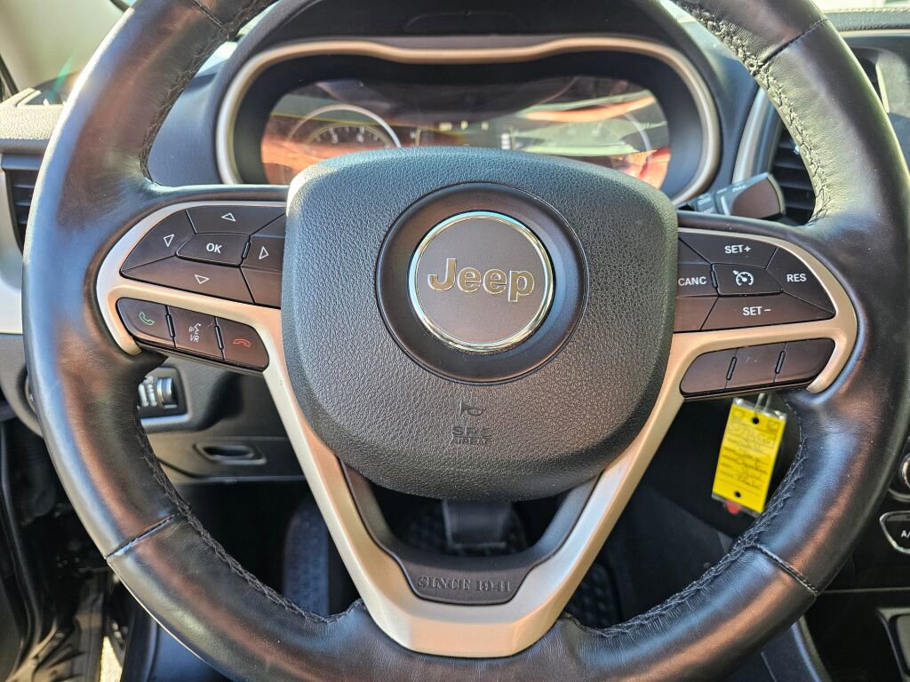 Used 2014 Jeep Cherokee Latitude w/ Cold Weather Group image 24