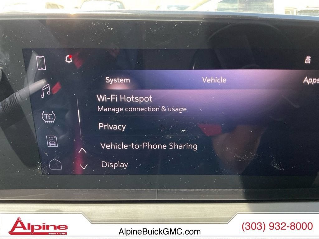 Used 2025 Buick Envista Preferred FWD image 17