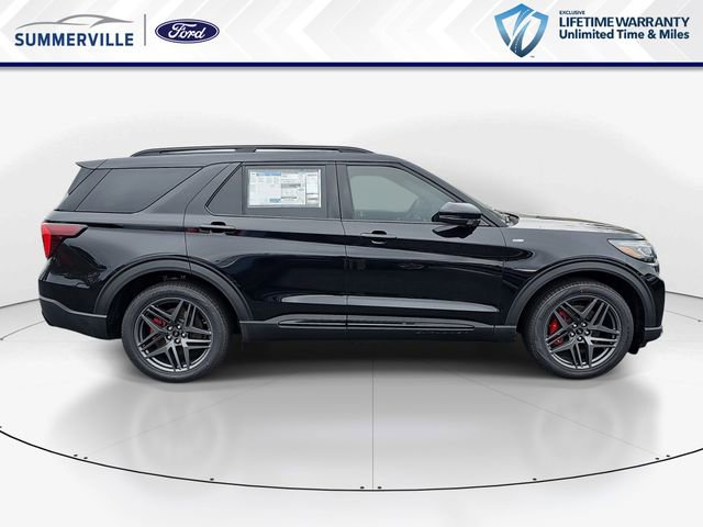 New 2026 Ford Explorer ST-Line w/ ST-Line Street Pack RWD image 2