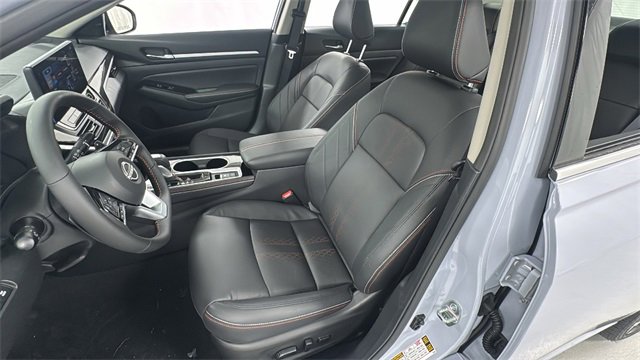New 2025 Nissan Altima 2.5 SR w/ SR Premium Package image 10