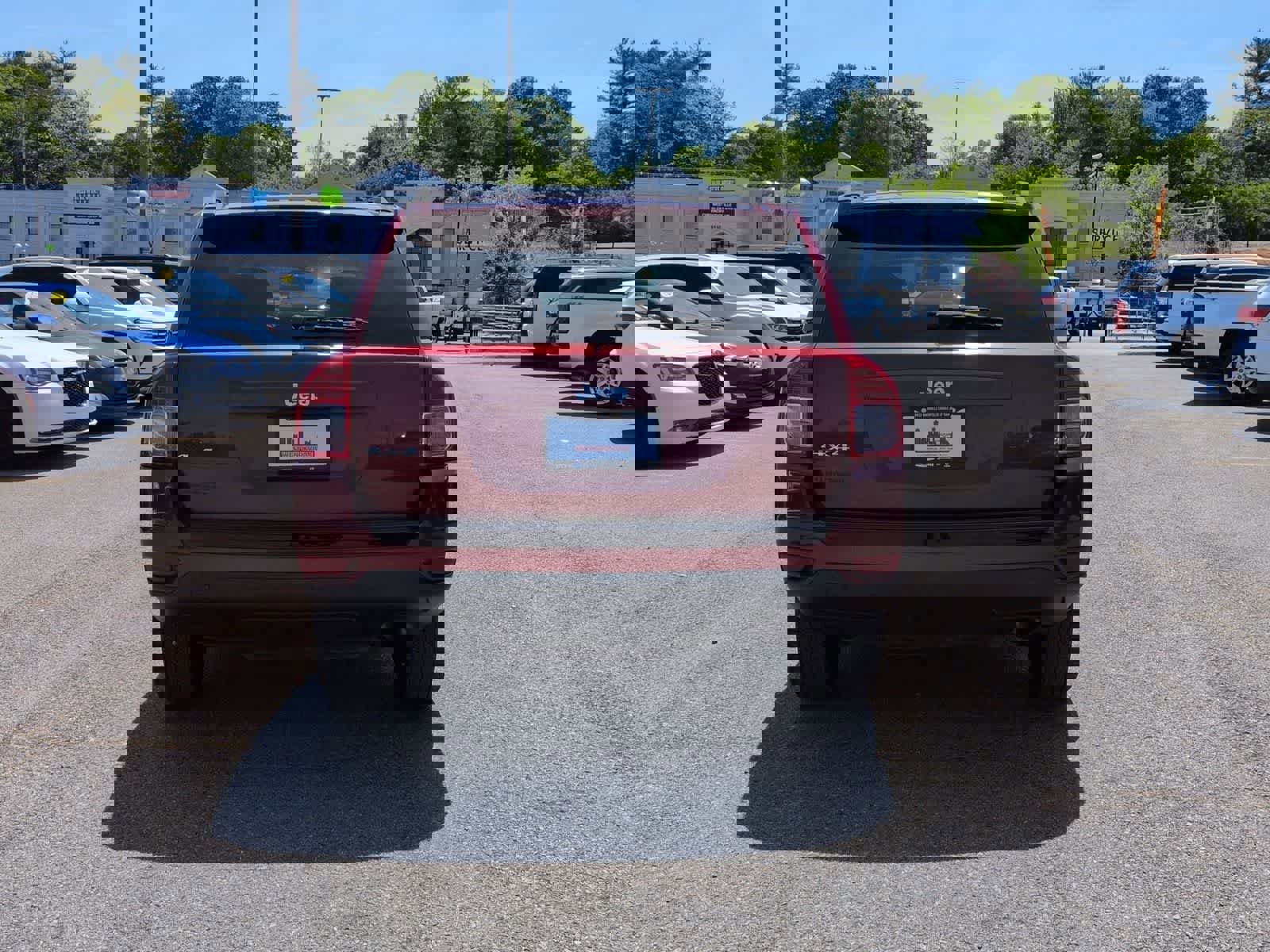 Used 2013 Jeep Compass Latitude AWD/4WD image 7