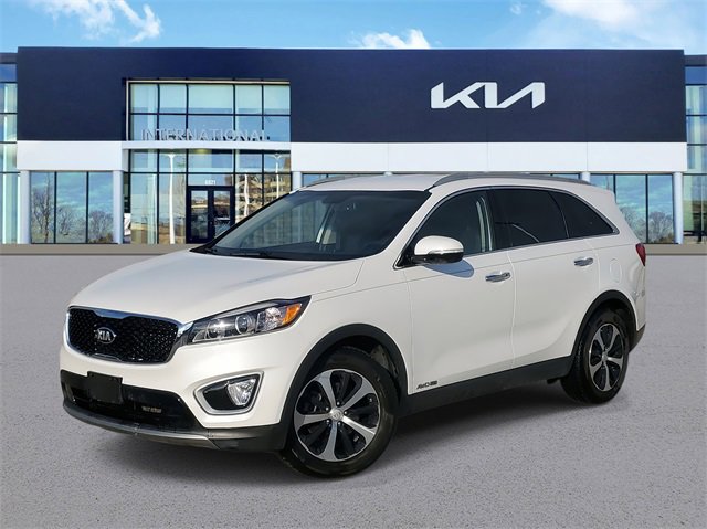 Used 2017 Kia Sorento EX image 1