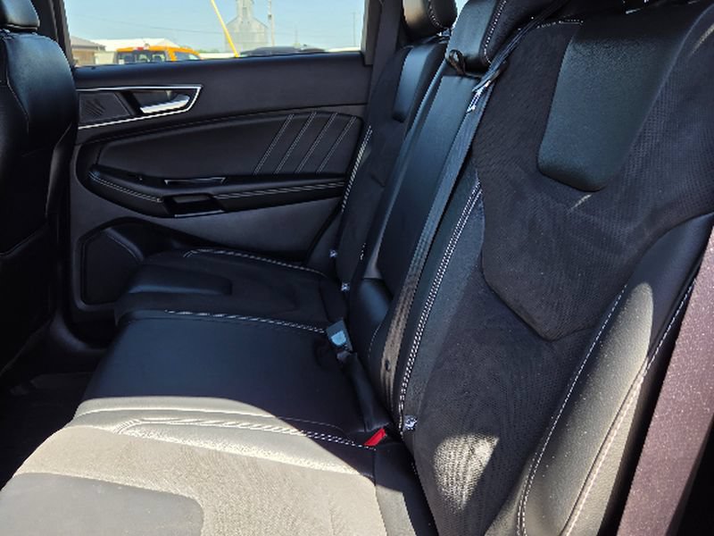Used 2020 Ford Edge ST w/ Equipment Group 401A AWD/4WD image 35