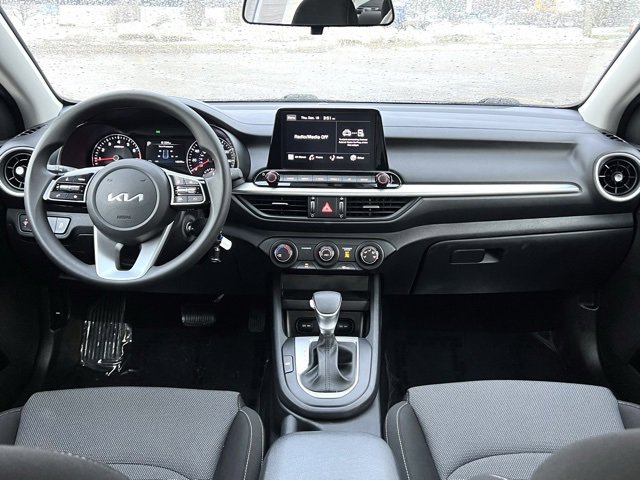 Used 2023 Kia Forte LXS image 18