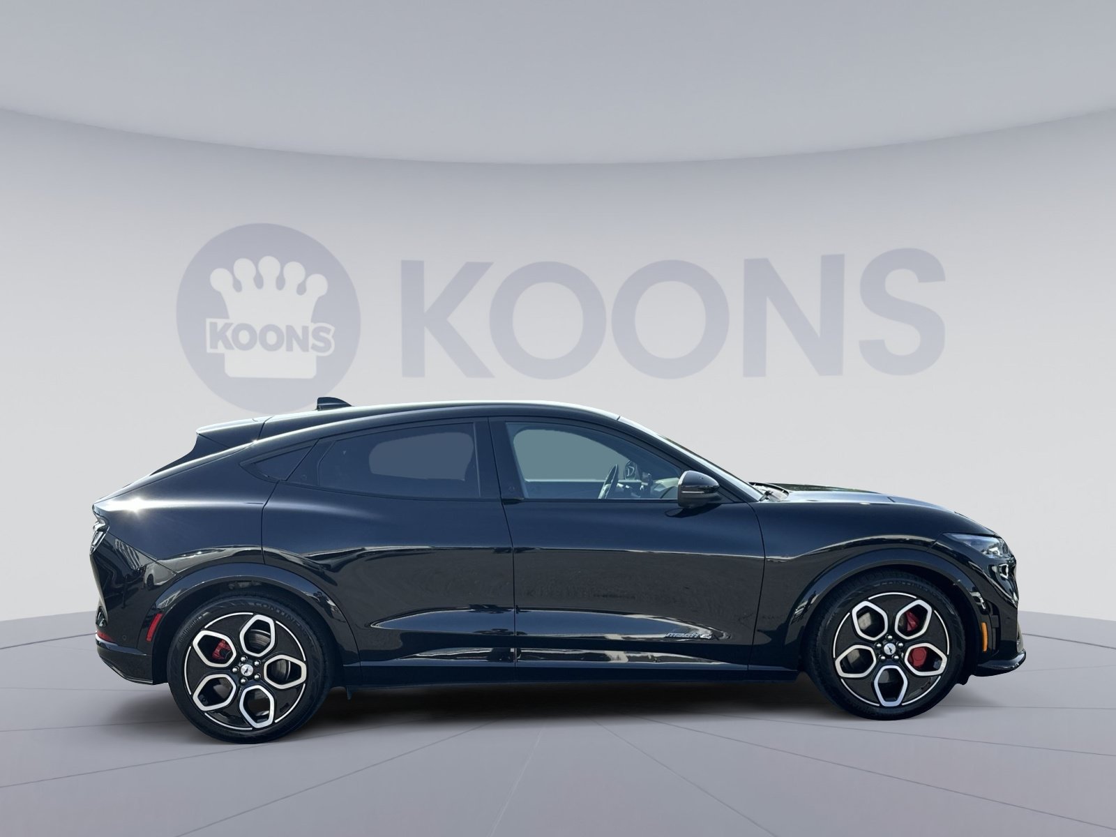 Used 2023 Ford Mustang Mach-E GT AWD/4WD image 17