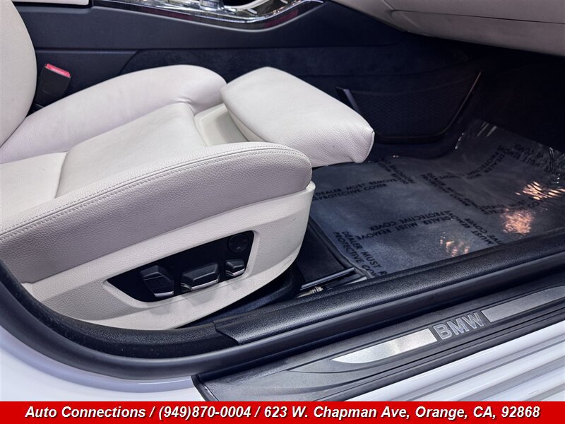 Used 2012 BMW 528i Sedan RWD image 29