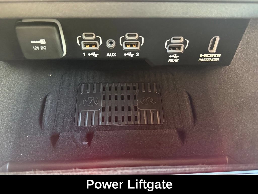 New 2026 Jeep Grand Wagoneer Summit w/ Rear Seat Video Group I AWD/4WD image 16