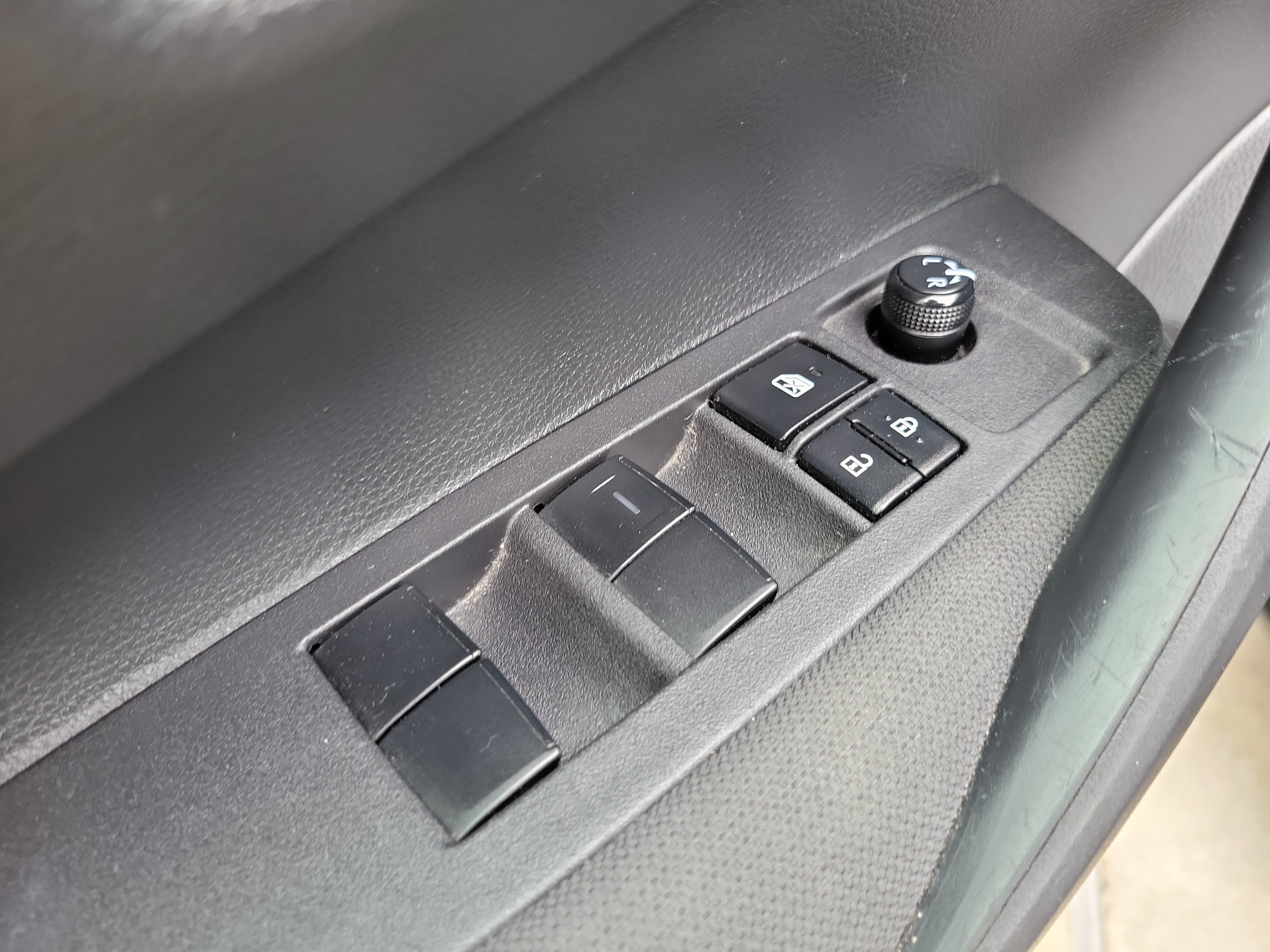 Certified 2024 Toyota Corolla LE FWD image 18