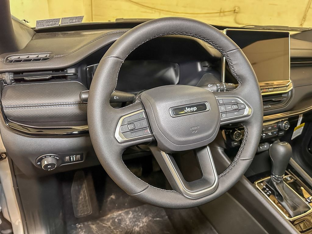 New 2026 Jeep Compass Limited w/ Sun, Sound & Navigation Group image 19