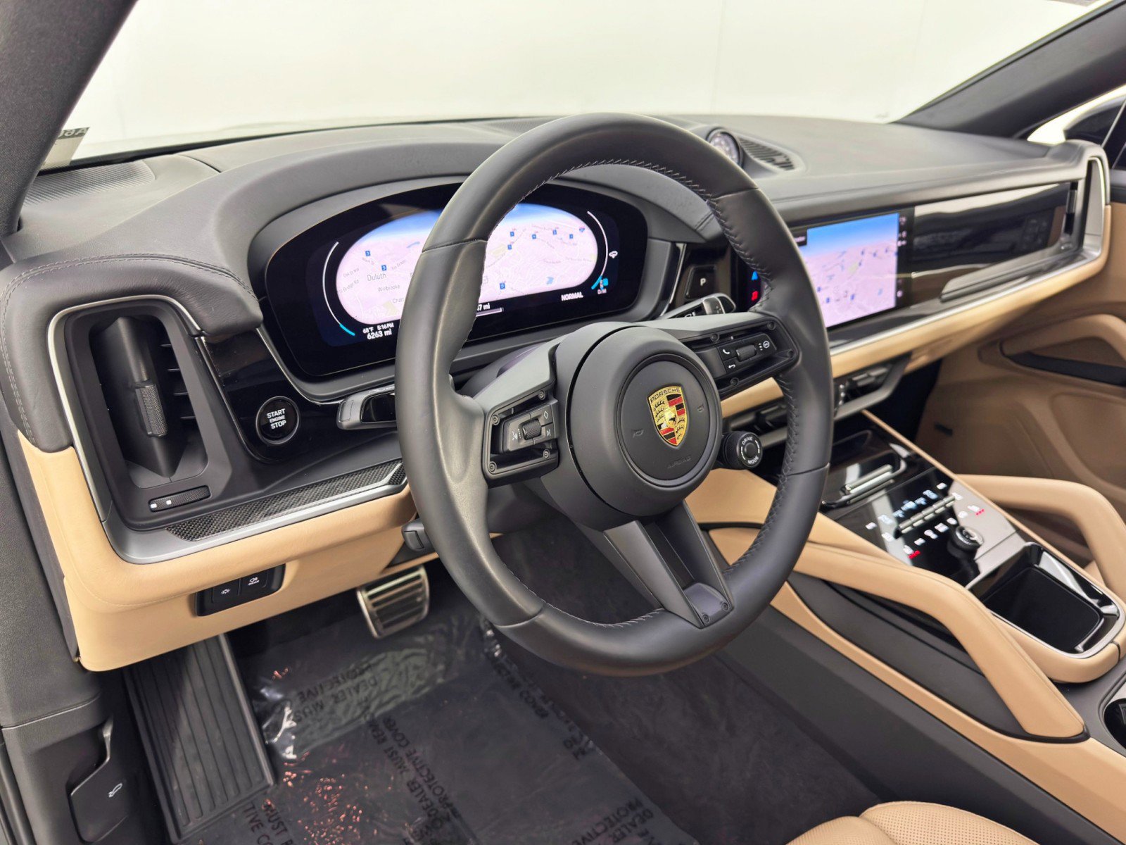 Used 2024 Porsche Cayenne S image 14