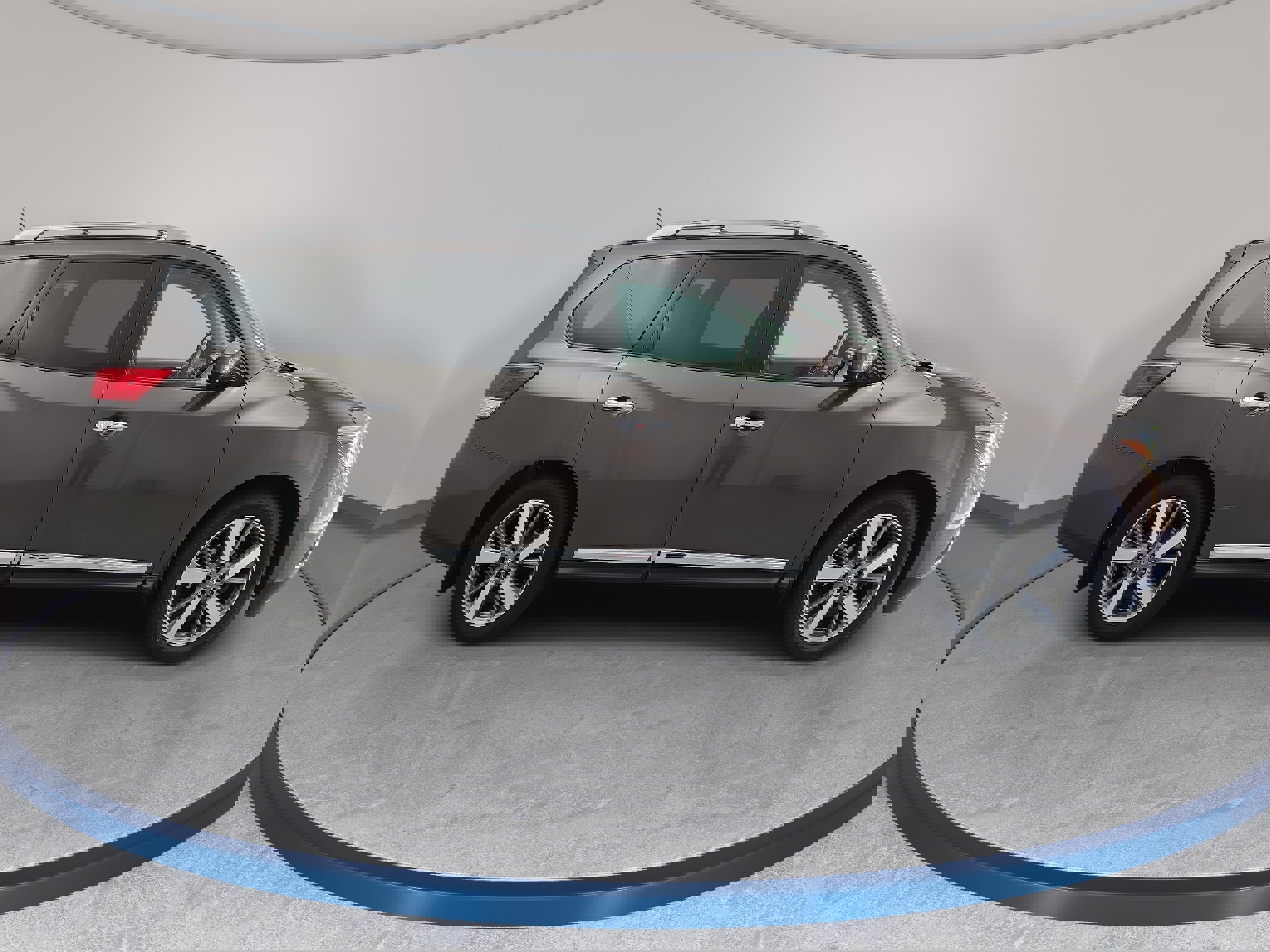 Used 2015 Nissan Pathfinder Platinum image 4