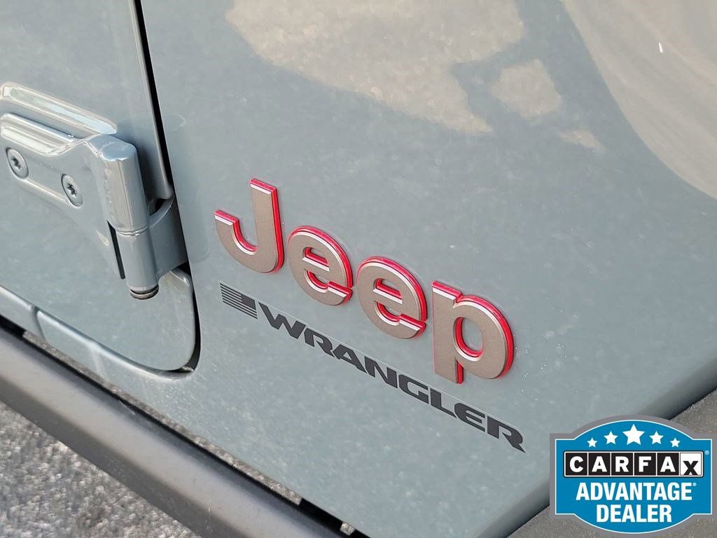 Used 2025 Jeep Wrangler Unlimited Rubicon w/ Steel Bumper Group image 42