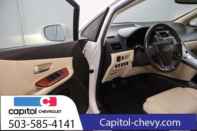 Used 2010 Lexus HS 250h w/ Preferred Accessory Package FWD image 9