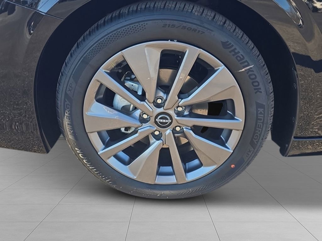 New 2026 Nissan Sentra SL w/ Floor Mat Package image 9