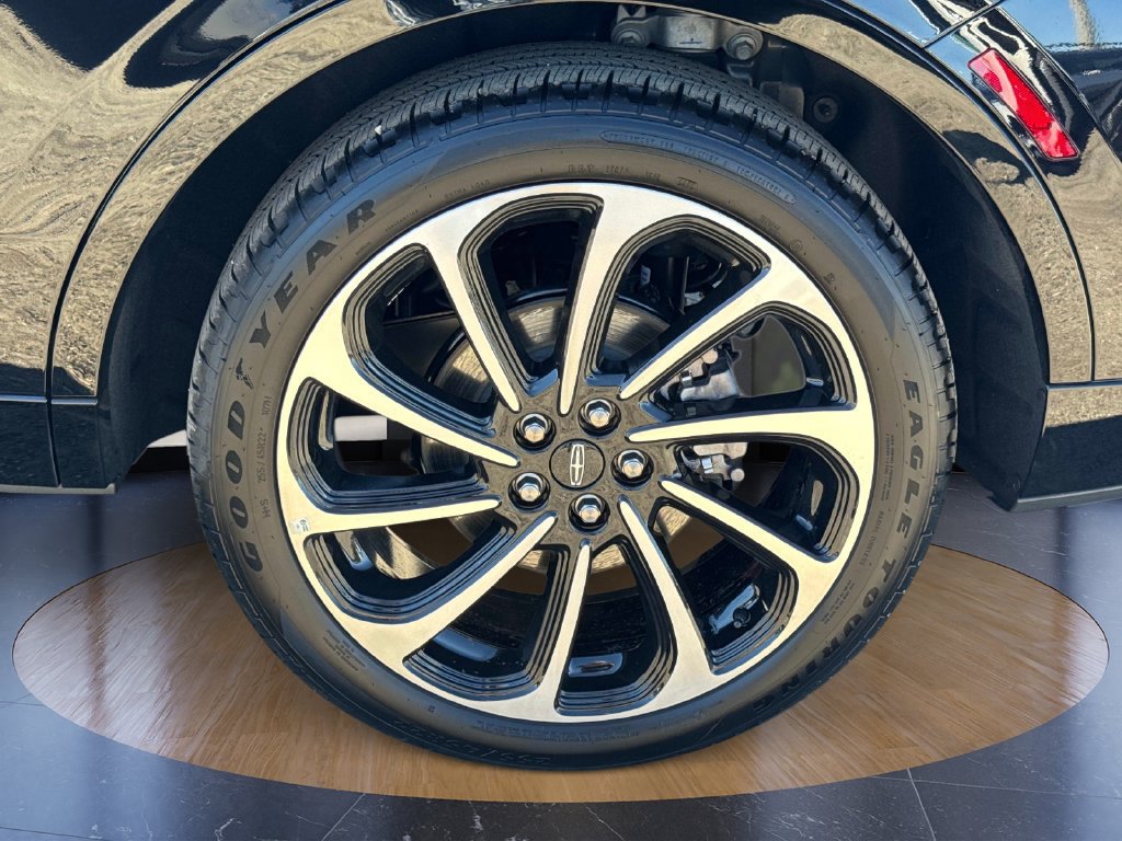 Certified 2026 Lincoln Nautilus Black Label AWD/4WD image 30
