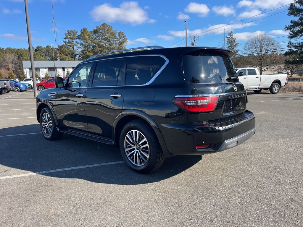 Used 2024 Nissan Armada SL image 9