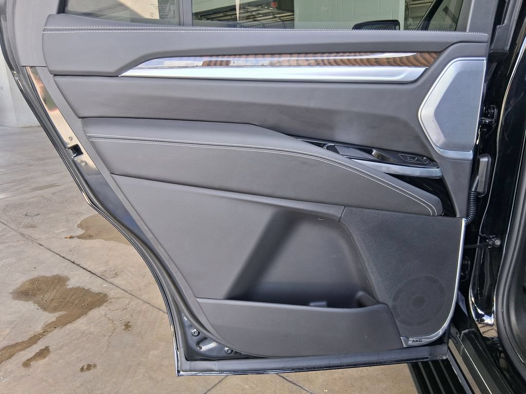 Certified 2026 Cadillac Escalade Platinum Sport w/ LPO, Floor Liner Package RWD image 24