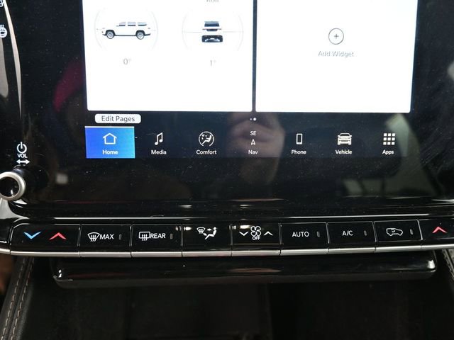 Used 2024 Jeep Wagoneer Series II AWD/4WD image 31