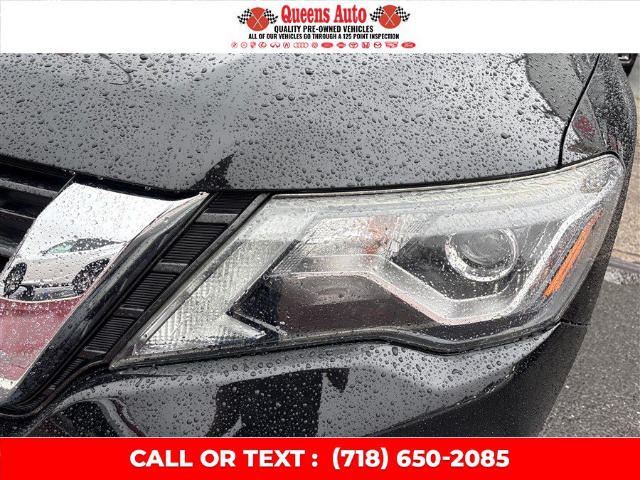Used 2019 Nissan Pathfinder S AWD/4WD image 30