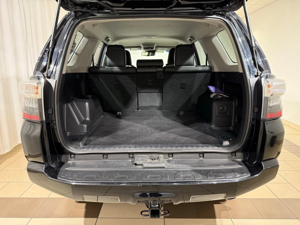 Certified 2024 Toyota 4Runner SR5 Premium AWD/4WD image 12