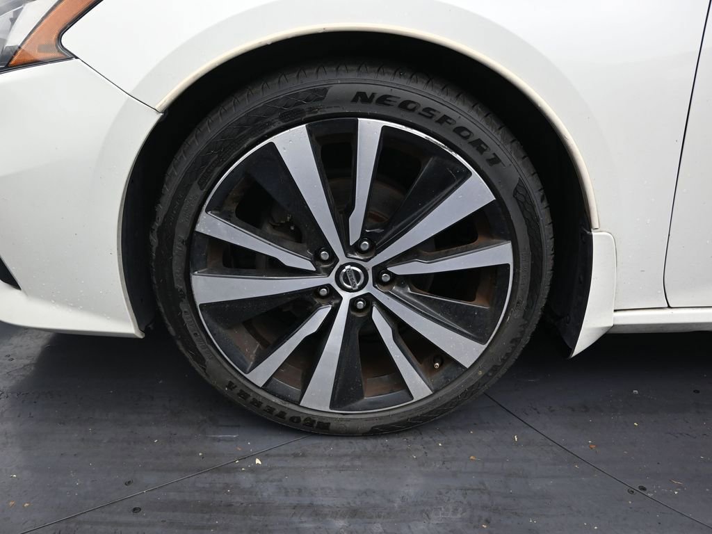 Used 2019 Nissan Altima 2.5 SR image 9
